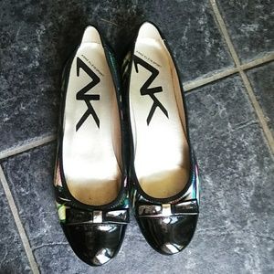 Anne Klein Sport Flats black theme pattern 9.5